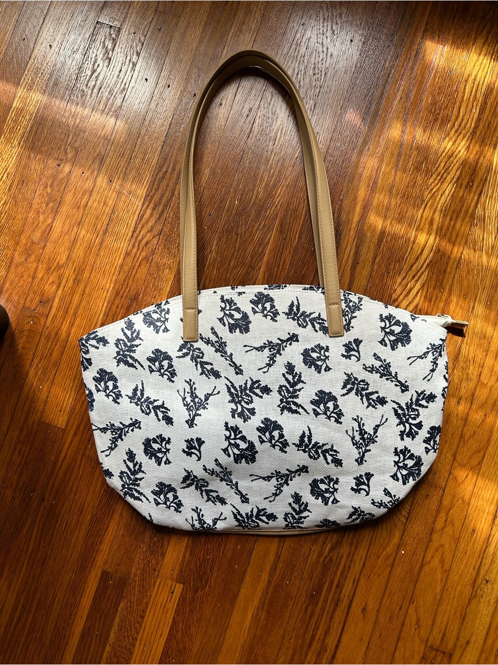 Vera Bradley Canvas Navy and Light Cream Tote Bag with Tan Handles - Picture 1 of 9